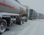 Погода ограничила въезд грузовиков в Киев